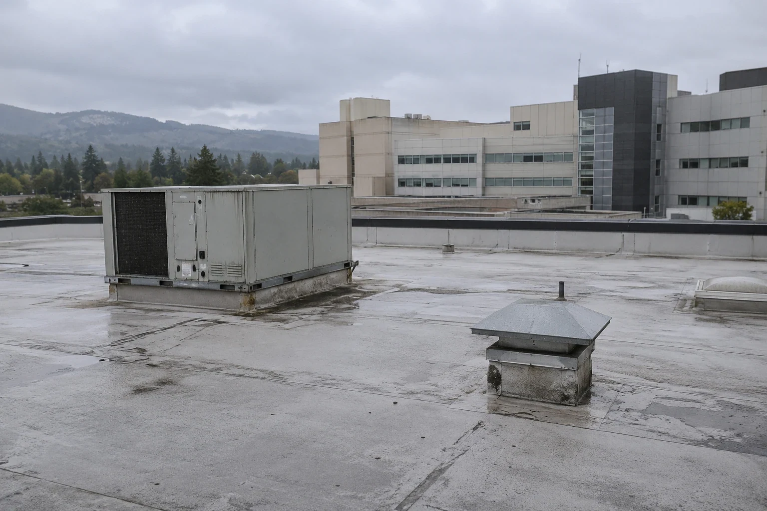 Hospital Roofing in Gresham, OR