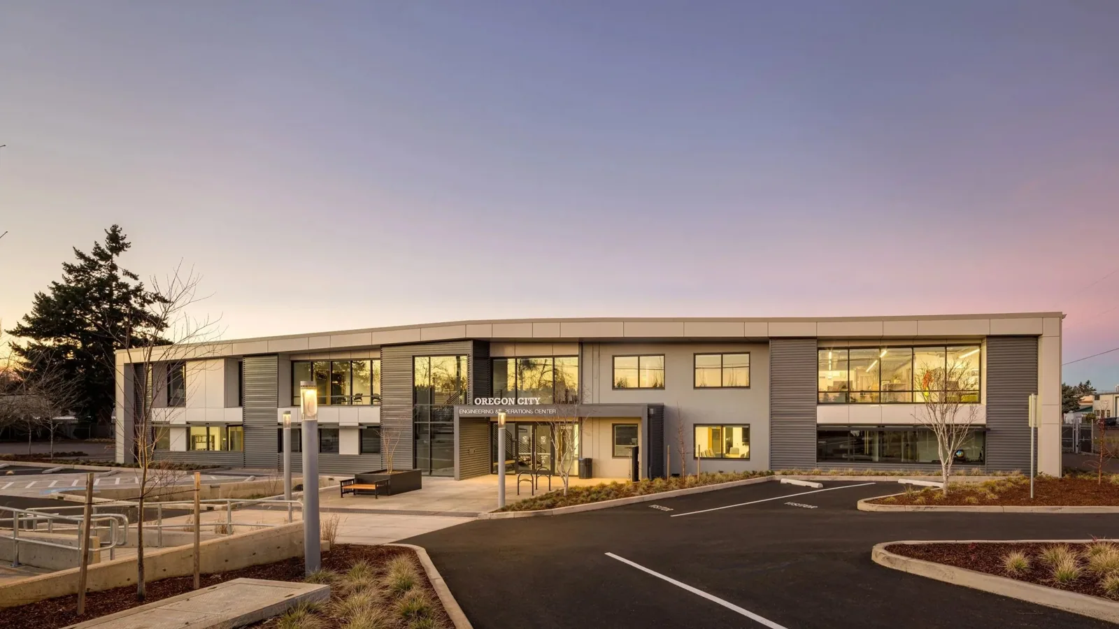 Commercial Roofing in SE Hogan Road Employment Area, Gresham, OR